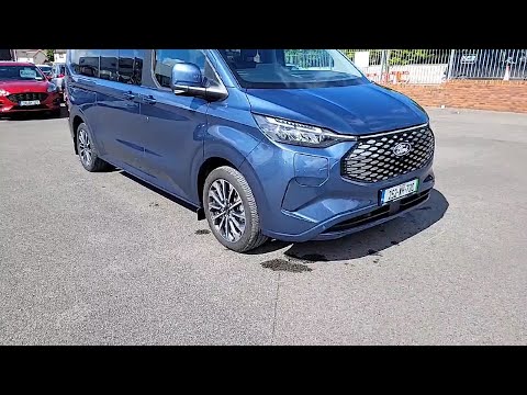 Ford Tourneo Custom 65kWh 100kw / 136PS Titanium A - Image 2