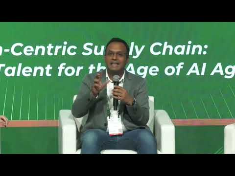 The Human-Centric Supply Chain: Upskilling Talent for the Age of AI
