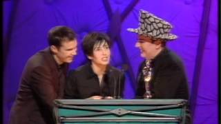 Fatboy Slim win Dance Act presented by Sharleen Spiteri & Boy George | BRIT Awards 1999