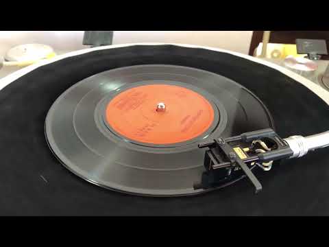 Edmund Wickramasekera: Kuda Devika