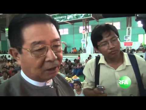 Mr Vijay K Nambiar , Authorities & some religious leaders visited to refugees camp in Miektila
