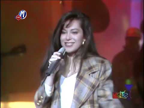 Aylin Livaneli - Bana Müsade (4K-Upscale)