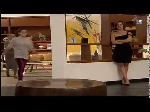 El clon - Lucas cachetea a Natalia