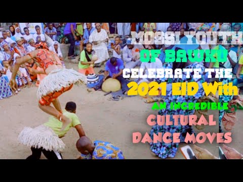 AFRICAN HISTORY | MOSSI YOUTH OF BAWKU CELEBRATE EID WITH MASSIVE TRADITIONAL MOVES