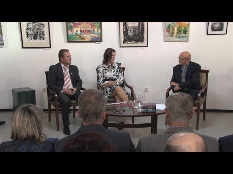 Kondek Zsolt és Czmorek Piroska mutatkozott be a Hatvani Portrékban