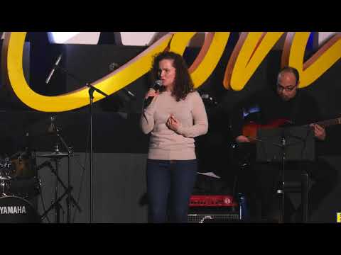 Autumn Hurlbert sings "Fly, Fly Away" from "Catch Me If You Can" - BroadwayCon 2020 Cabaret