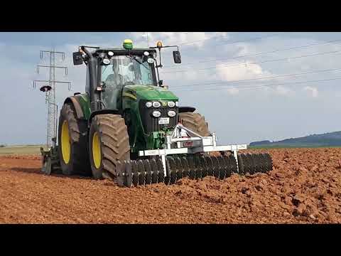 John Deere 7830 und Kreiselgrubber