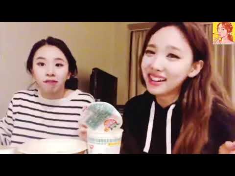 [ENG SUB] TWICE NAYEON CHAEYOUNG | V LIVE 270118