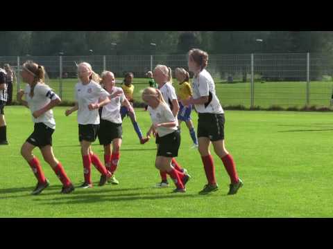 Helsinki Cup 2016 G12: EPS/Punainen - HJK/Sininen