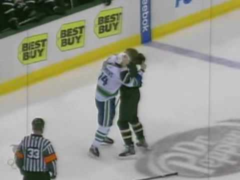 Alexandre Burrows vs Steve Ott Mar 24, 2009