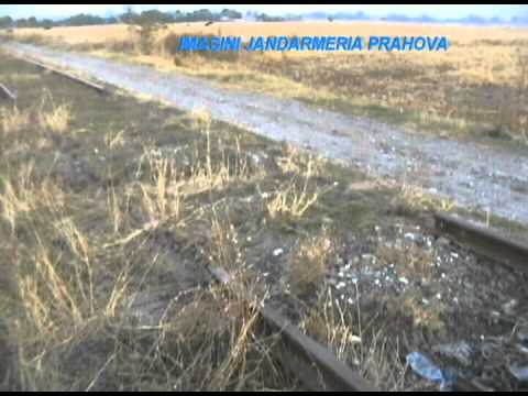 Doua femei la furat de cale ferata