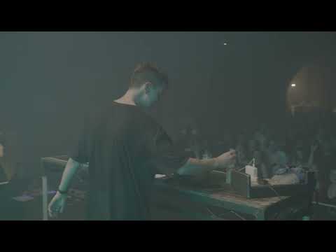 nimino - I Only Smoke When I Drink (Live in London)
