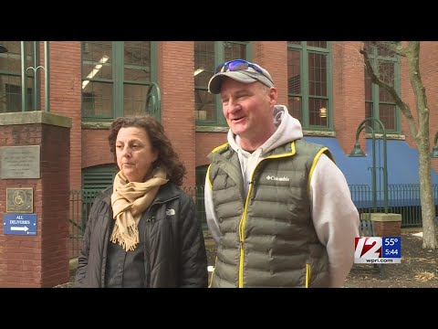 12 Responds gets answers for couple bumped from overbooked flight