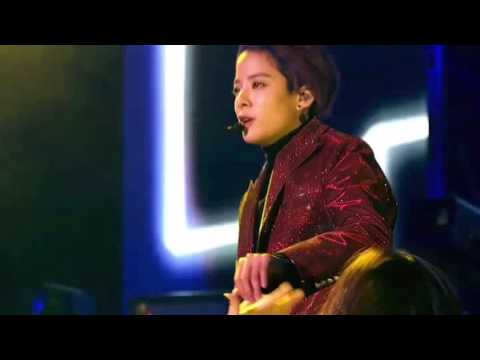 f(x) amber cut f(x) the 1st concert DIMENSION 4 - Docking Station in JAPAN