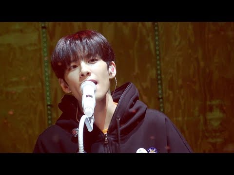 181223 DAY6 (데이식스) Jingle Bell Rock - 'The Present' (원필 focus)