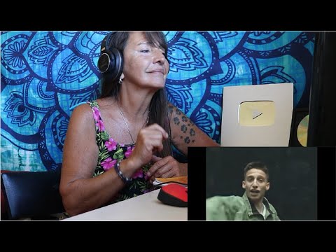 PSICOLOGA REACCIONA A WOS - TERRAZA (Video Oficial)