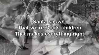 Gene Autry - Here Comes Santa Claus *Lyrics on Screen*