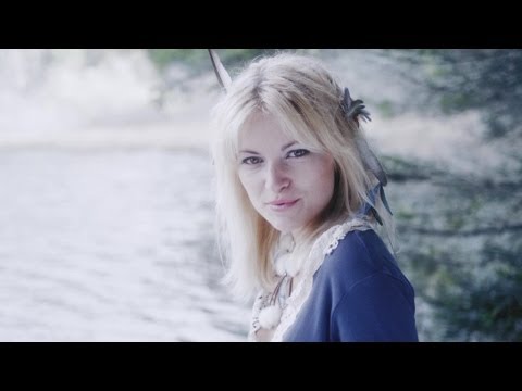 Gina von Glasow - Silent Roads (Official Music Video)
