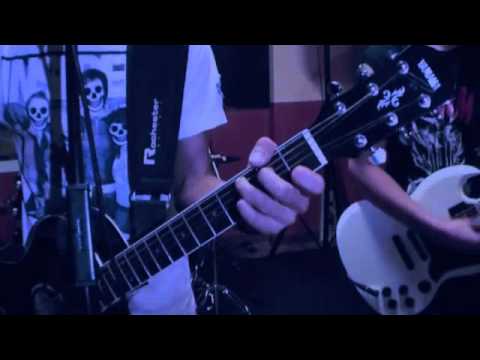 interprete desconocido "I want to leave" Videoclip