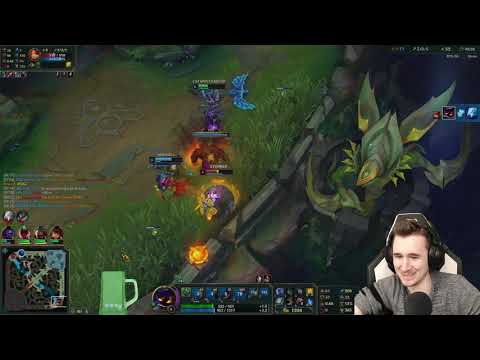 NON GUARDATE QUESTA BOTLANE ft. Clapperone - League of Legends ITA #714