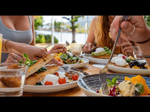 Café da manhã no Paradiso Rooftop Restaurant & Bar - Airlie Beach