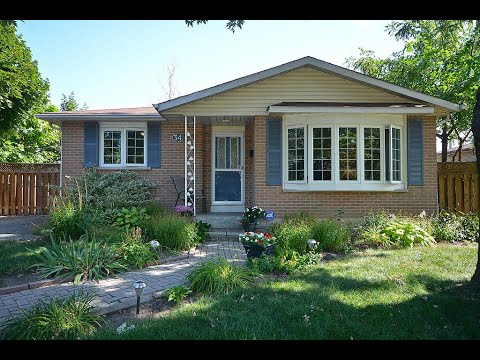 Home for sale at 34 Finsbury Drive, Brampton, ON L6T 3P9