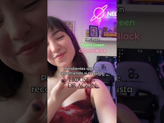 Vídeo relacionado con Inateannal Pendientes de dragón punk pendientes de cartílago de dragón pendientes de dragón volador pendientes de trepador de orugas de oro pendientes de metal sin perforación joyería para mujer