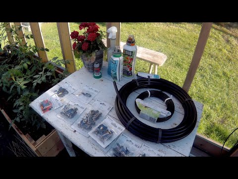 Greenhouse watering with Gardena Micro-Drip