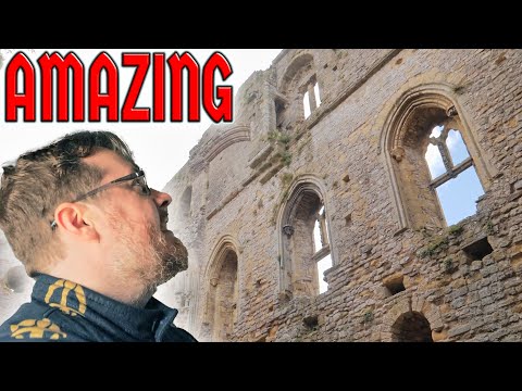 WALKING THROUGH my first CASTLE! - Shadiversity BRITAIN TOUR vlog 2 (Chepstow castle)