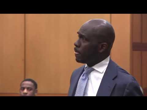 'I Haven't Been In Any Gang Training': Thug's Lawyer Crosses Cop About Gang Ties in Traffic Stop