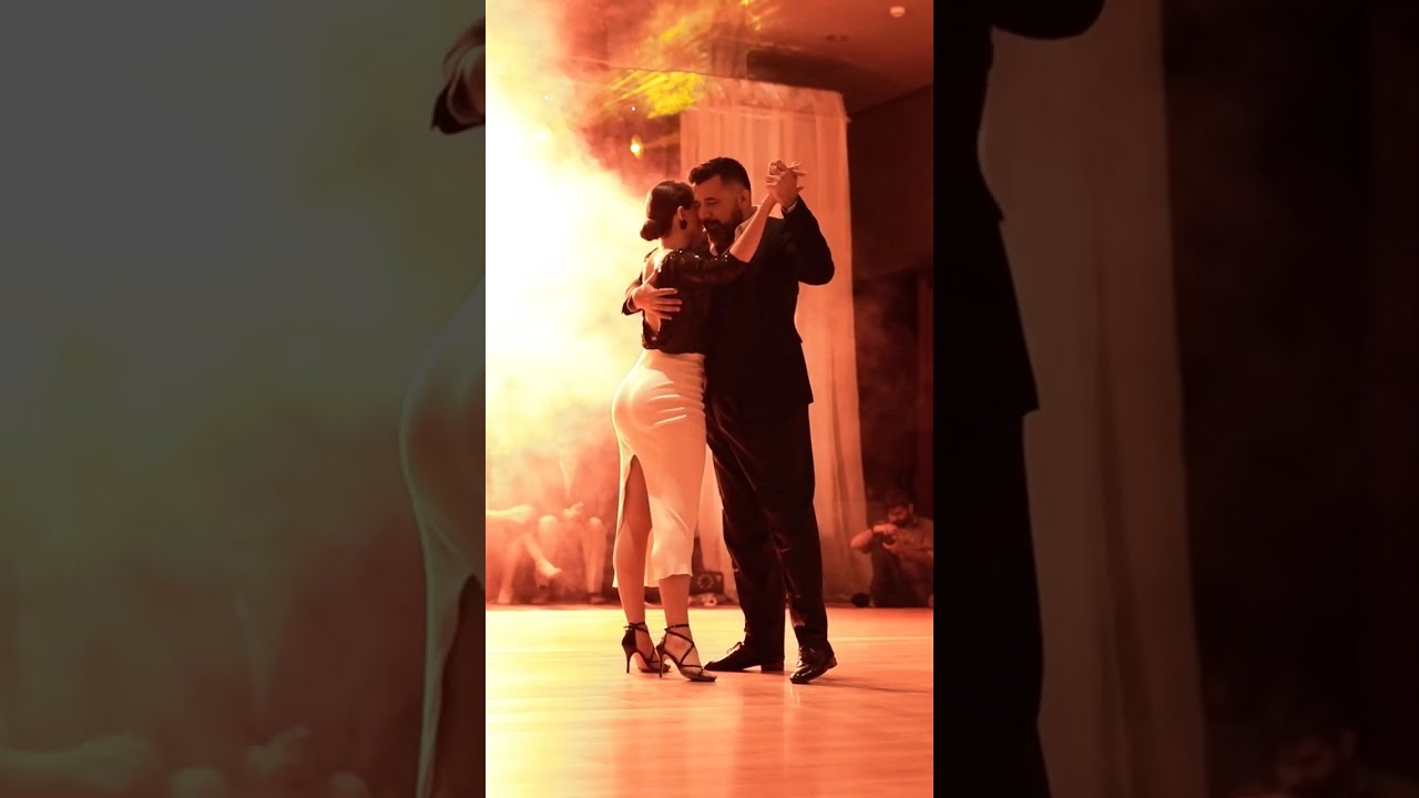 Video thumbnail for Andrés Molina & Natacha Lockwood - Milonga for moonlight @ La Ventana Tango Festival