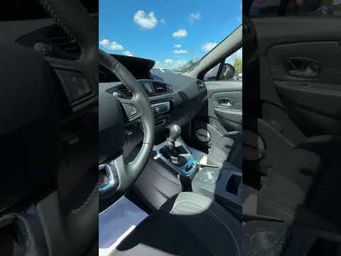 фото renault grand scenic iii 0