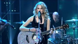 Teardrops On My Guitar - Taylor Swift - Live in 2008 New Year&#39;s Eve
