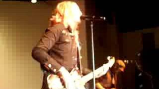 DecembeRadio - &quot;Satisfy Me&quot;