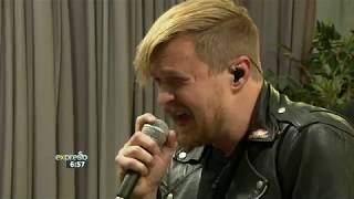 Polisiekar Performs “Hemel op die Platteland”