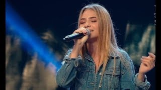 Grace VanderWaal - &quot;Clay&quot;. Vezi cum cântă Bianca Stoica, la X Factor!