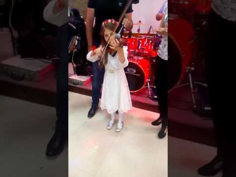 Srce je moje violina,sto se mala uobrazi Natalija Savic 9god