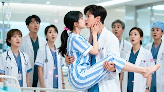 At 18, she wakes up in her married body—amnesiac, she fiercely pursues and protects her husband!