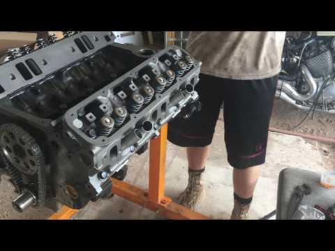 How To Install Heads | Dodge 5.9 360 Magnum