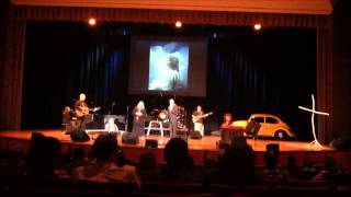 Out of the Clay singing I'd rather have Jesus