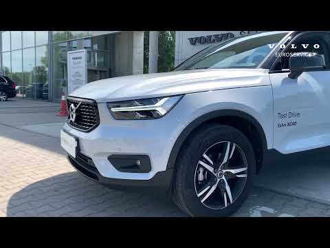 VOLVO SELEKT XC40 T3 163HP R-DESIGN GLACIER SILVER 2021 | EUROSERVICE