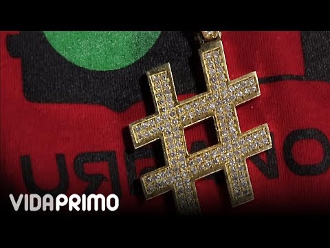 Sou El Flotador - Muñeca [Official Video]