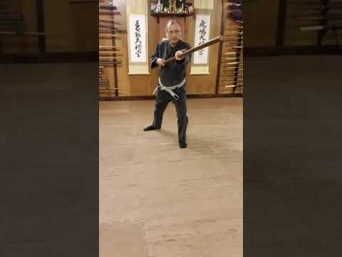 AZBujinkan - 16 - Gogyo With Rokushaku Bō