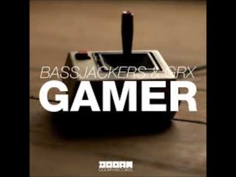 Bassjackers & Gregori Klosman vs GRX - Gamer Flag (LeikerLA MashUp)