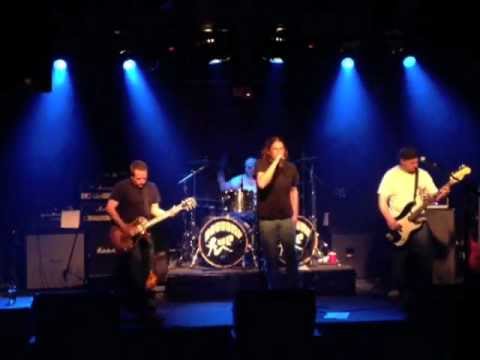 Seven Faced - Enter Sandman @ The Red Door