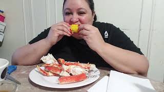 MY TERRIBLE SEAFOOD KING CRAB LEG EXPERIENCE 😝 BLOOPERS!