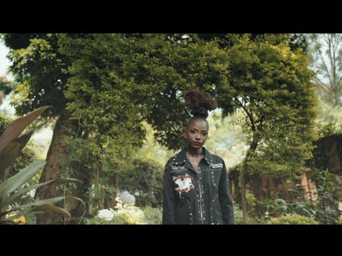 Xenia Manasseh - Love Hate (Official Video)