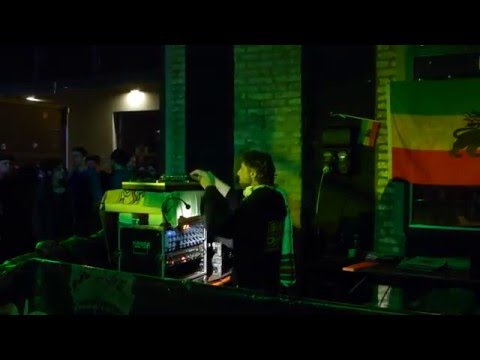 Jules I mc on Moa Anbessa dubplate @ Venice Dub Club (VE) Italy