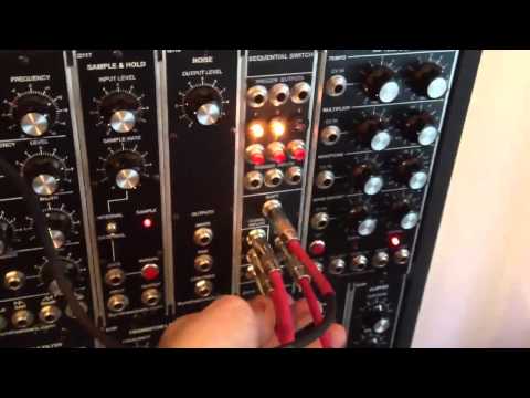 Q962 odd gate behaviour