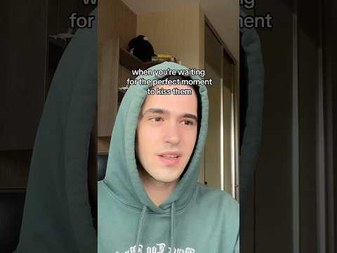 trying to flirt with an air sign #astrology #gemini #aquarius #libra